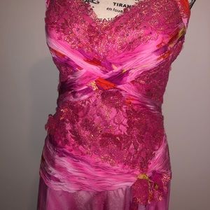 BEAUTIFUL ELEGANT DRESS